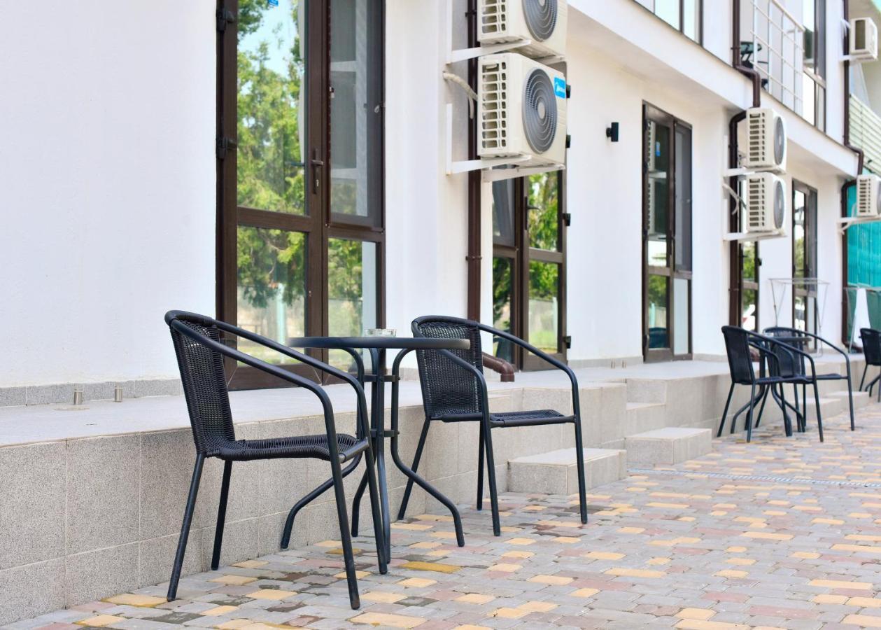Reef Hotel Kobleve Exterior foto